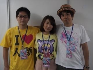 左から、田中翔、いしづかあつこ監督、花田十輝