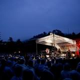 「第26回世界遺産劇場 嚴島神社」の様子。写真は坂本真綾