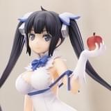 胸下のリボンも完全再現! 「ダンまち」ヘスティアのフィギュアがコトブキヤから11月発売