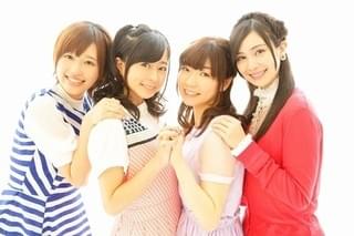 「学園生活部」左より直樹美紀(CV:高橋李依)、丈槍由紀(CV:水瀬いのり)、恵飛須沢胡桃(CV:小澤亜李)、若狭悠里(CV:M・A・O)