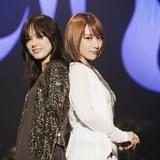 藍井エイルのツアーファイナルに相川七瀬がサプライズで登場。2人で名曲「BREAK OUT!」を披露し、観客は大熱狂。