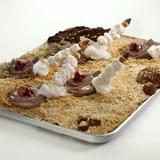 「トリプル・ドムとうふ」ジオラマ風飾り付け例