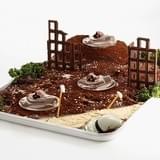 「トリプル・ドムとうふ」ジオラマ風飾り付け例