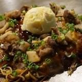 「ほぼろ焼き・極」が味わえる 「たまゆら」と広島県竹原市のお好み焼き店「ほり川」が恒例コラボ