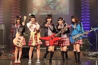 ドラムに大橋彩香を向かえ5人になった「Poppin' Party」