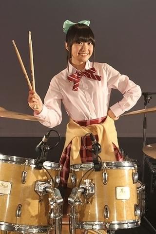 新たにドラムを担当することになった大橋彩香