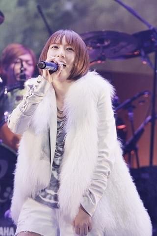 藍井エイルが初の日本武道館ライブを開催 2016年3月からはライブハウス主体のツアーがスタート