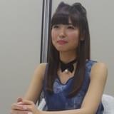インタビューに応える渕上舞