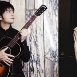 主題歌を担当する押尾コータロー(左)と尾崎雄貴