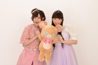高橋李依(キュアミラクル役)と堀江由衣(キュアマジカル役)
