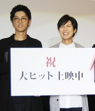 櫻井孝宏(左)と神谷浩史