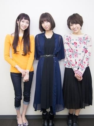 戸松遥、安済知佳、豊崎愛生(左より)