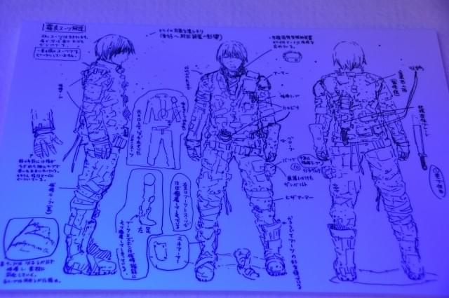 BLAME!」公開記念の特別展がスタート コラボTシャツほか公式グッズも