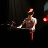 「グレンラガン」「文スト」音楽担当・岩崎琢がワンマンライブ開催 福岡ユタカらゲスト多数出演