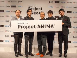 左から、動画工房平松岳史氏（デジタル作画チーフ）、サテライト河森正治監督、J.C.STAFF松倉友二氏（チーフプロデューサー）、声優の緑川光、DeNAプロデューサー上町裕介氏