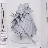 写真左から「バーサーカー/源頼光」（ベルファイン）「ネロ・クラウディウス」（ストロンガー）「キャスター/ニトクリス」（ホビージャパン）