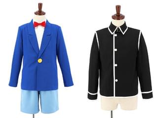 安室のジャケット（右）は首元のベルトも再現