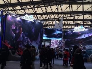 同じく中国イベントの、「アズールレーン」ブースの風景。