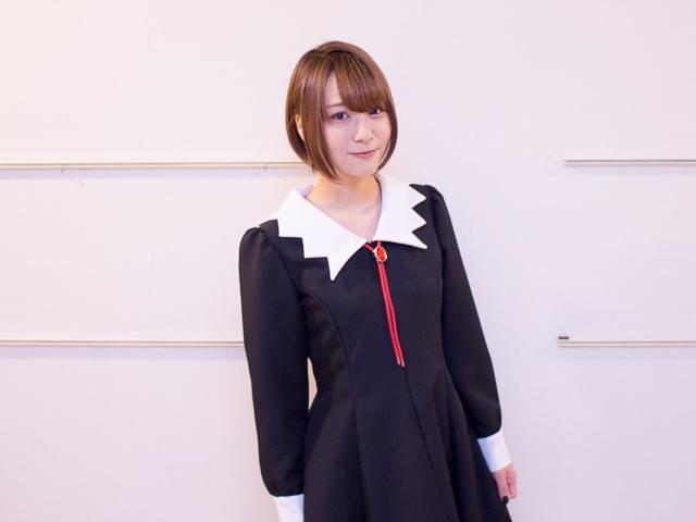 となりの吸血鬼さん」で念願の吸血鬼を演じる富田美憂 少女との同居で