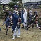 “刀剣男士”が舞う駆ける斬る 実写「映画刀剣乱舞」アクション満載の特報映像公開