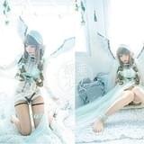 （左から）雪の衣装、エルフ耳の衣装2カット、バンパイア