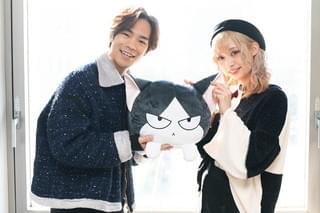 猫飼い経験のある小野賢章＆山崎はるか「同居人はひざ、時々、頭のうえ。」は“猫あるある”が満載