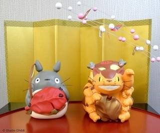 めでたいトトロ＆招きネコバス！