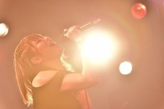 佐咲紗花が約1年ぶりフルバンドでライブ 「ガルパン最終章」主題歌ほか全22曲を披露