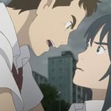 山崎演じるユウ（右）と新田演じるハル