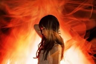 Aimer、梶浦由記書きおろし新曲MVを12日午後9時からプレミア公開