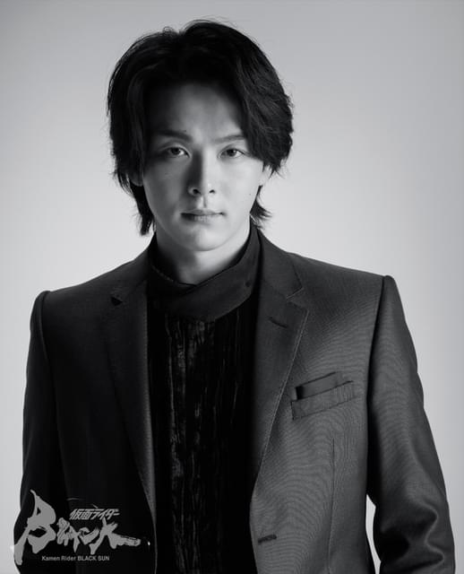 西島秀俊がブラックサン 中村倫也がシャドームーン 白石和彌監督「仮面