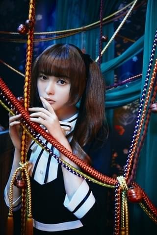 九軒ひまわりを演じる玉城ティナ