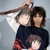 ロエベ×スタジオジブリ 「千と千尋の神隠し」キャラクターモチーフのウェア&バッグを発売