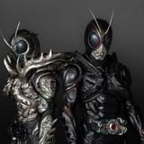 西島秀俊×中村倫也「仮面ライダーBLACK SUN」クランクアップ 新ビジュアル披露