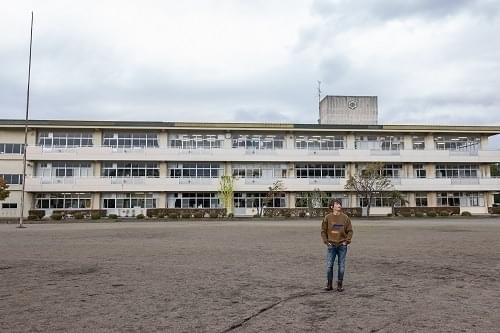 浅沼晋太郎が東北六県の魅力を伝えるフォトブック「みちのおく」発売
