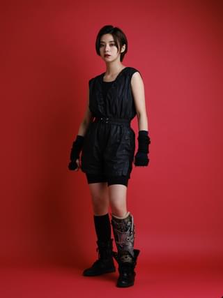 池田エライザ、令和のドロンジョに 機械式の“義足”をまとったビジュアルお披露目