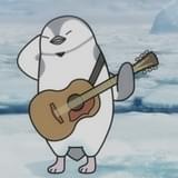 「映画ざんねんないきもの事典」主題歌担当・秦基博がペンギンに？ スピンアウトアニメに“はたペンギン”登場