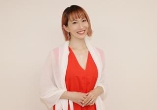 ヒロインのウタ役を務めた名塚佳織（歌唱はAdoが担当）