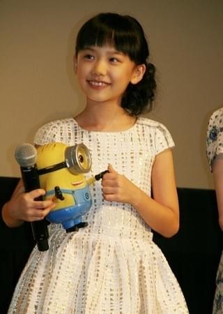 初日舞台挨拶の芦田愛菜さん