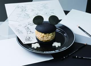 「モノクロバーガー」