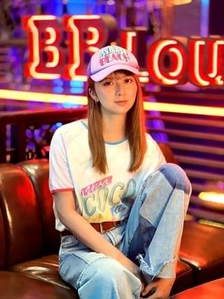 月見英子を演じる上白石萌歌