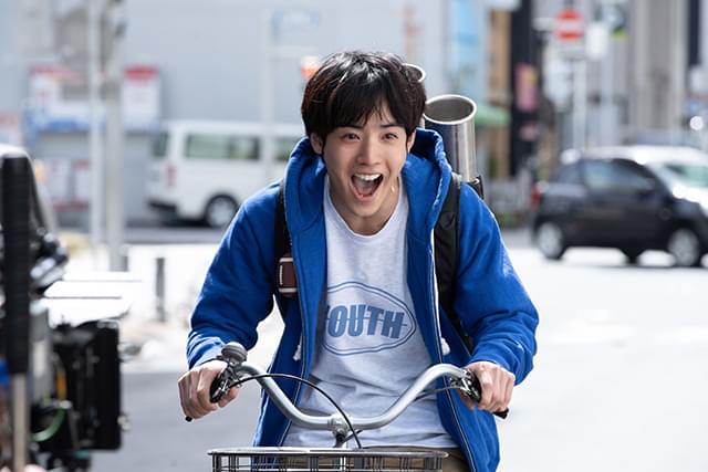 赤楚衛二が終末世界でエンジョイ Netflix実写映画「ゾン100」本予告