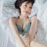 礒部花凜1st写真集のタイトルは「私めく」 カバー＆先行カット披露