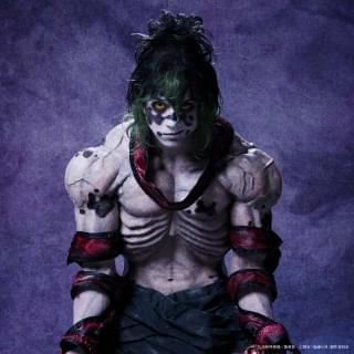 上弦の陸・妓夫太郎役：遠山裕介