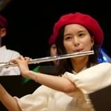 芳根京子、フルートの生演奏を披露 ドラえもんは葉加瀬太郎の書き下ろし楽曲にご満悦