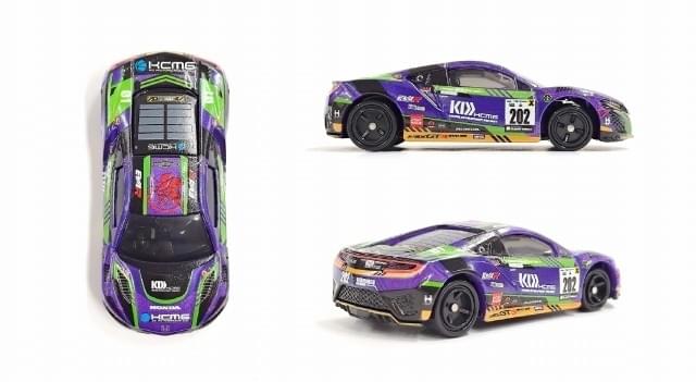 エヴァンゲリオンレーシング」のマシンがトミカに 「エヴァRT初号機
