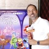 来日時のケルシー・マン監督