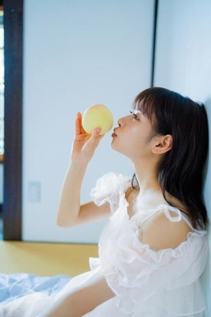 2024年・話題の写真集10選】絵森彩＆前田佳織里が水着初挑戦 鬼頭明里