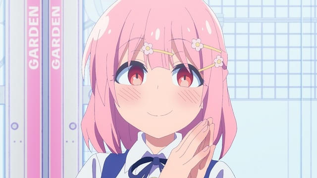 望月桃子(CV：茅野愛衣)