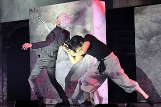 【この2.5次元がすごい】原作でも人気の「-懐玉・玉折-」が舞台化 緊迫と笑いが交差する舞台「呪術廻戦」第4弾